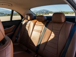 Mercedes-Benz E 220 4MATIC AMG Night Package 2.0 143kW