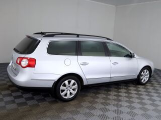 Volkswagen Passat Comfortline Facelift ATM 2.0 TDI 103kW