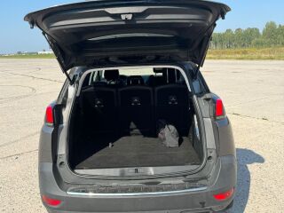 Peugeot 5008 1.2 96kW