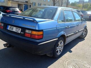 Volkswagen Passat 1.8 55kW