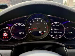 Porsche Cayenne Platinum Edition Tiptronic S 3.0 250кВ