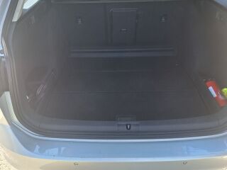 Volkswagen Golf 1.6 81kW