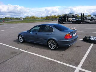 BMW 328 2.8 142kW