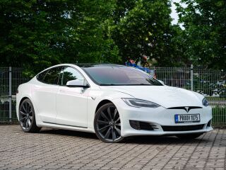 Tesla Model S 75D 158kW