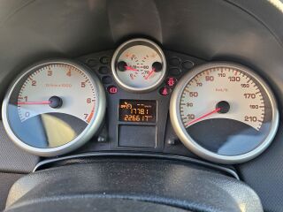 Peugeot 207 1.4 70кВ