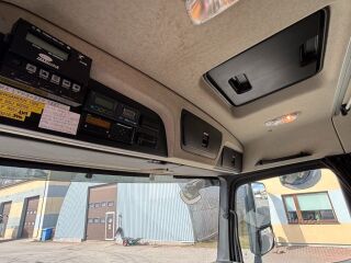 Mercedes-Benz Actros 1835 4x2 SIDE OPENING + CARRIER SUPRA 1150  260кВ