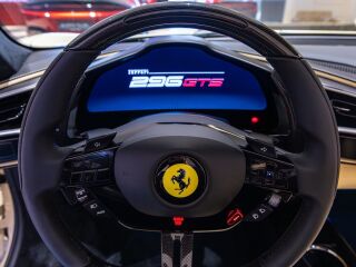 Ferrari 296 GTS 2.9 V6 610kW