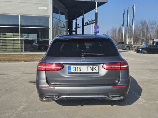 Mercedes-Benz E 220 AMG Styling 2.0 143кВ