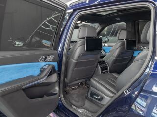 BMW X7 xDrive M50d Individual 3.0 R6 294kW
