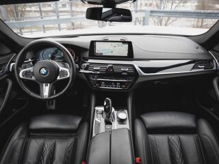 BMW M550 3.0 R6 294kW