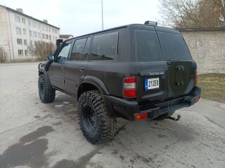 Nissan Patrol 3.0 R6 M57tu 250kW