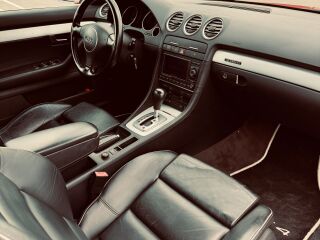 Audi S4 Cabriolet V8 RED 4.2 253kW