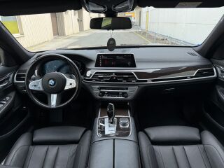 BMW 730 M-Sportpakett xDrive Facelift 3.0 195kW