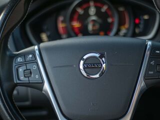 Volvo V40 2.0 110kW