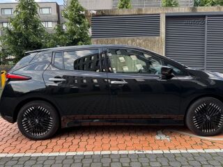 Nissan LEAF N-Connecta II 90kW