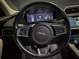 Jaguar F-Pace 2.0 177kW