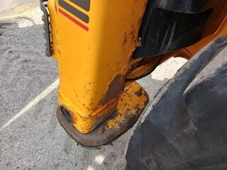 JCB 4cxAEC joystick torque lock