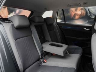 Volkswagen Golf Alltrack 4-Motion 2.0 147кВ