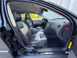 Volvo S60 Facelift Momentum 2.4 D5 120kW