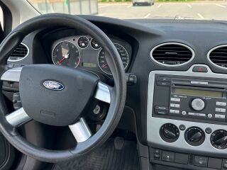 Ford Focus 1.6 74кВ