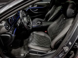 Mercedes-Benz E 300 AMG Designo 2.0 143kW