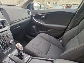 Volvo V40 1.6 84kW