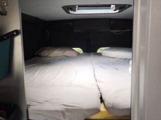 Mercedes-Benz Sprinter Long