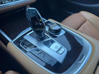 BMW 740 xdrive 3.0 235кВ