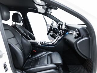 Mercedes-Benz C 200 d AMG Line 2.1 R4 100kW