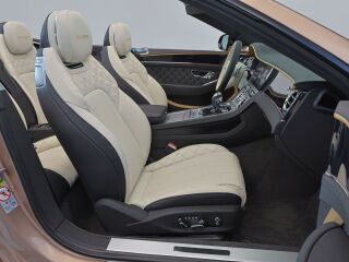 Bentley Continental GTC V8 Mulliner 4.0 404kW