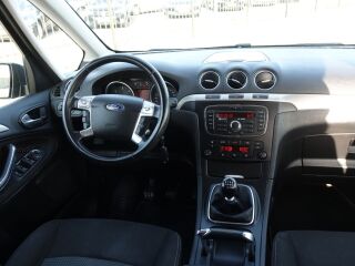 Ford Galaxy 2.0 R4 103kW