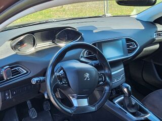 Peugeot 308 1.6 68кВ