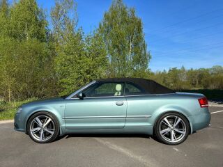 Audi A4 Cabrio Audi Exclusive S-Line 3.2 V6 188kW