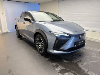 Lexus RZ 450e Luxury + Dimmable Panormaic Roof 132kW