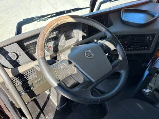 Volvo FH 500 8x4*4 375kW