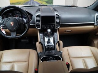 Porsche Cayenne 3.0 179kW