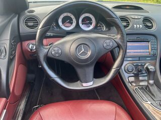 Mercedes-Benz SL 550 2009 5.5 285kW