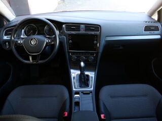 Volkswagen Golf 1.0 85kW