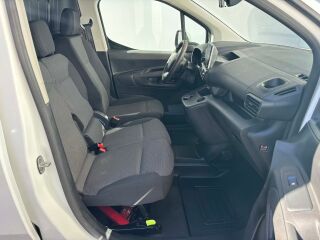 Toyota ProAce City Double side door Professional Comfort 96kW