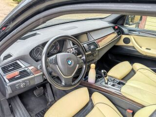 BMW X5 3.0 225кВ