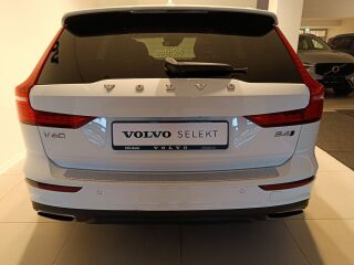 Volvo V60 Cross Country AWD B4 KERS 2.0 145kW