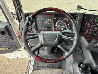 Scania R124 8x2*6 345kW
