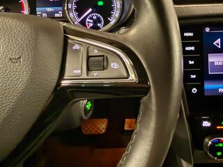 Skoda Octavia Elegance + FL 1.5 110кВ