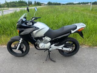 Honda Varadero 125 XL V2  11kW