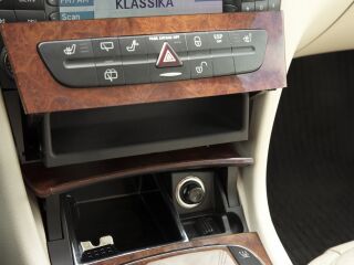 Mercedes-Benz E 320 Elegance 3.2 R6 150kW