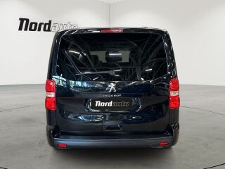 Peugeot Traveller L3 Allure 2.0 BlueHDI 106kW