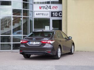 Toyota Camry 2.5 Hybrid 131kW