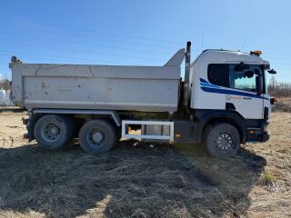 Scania 124 6x2 Tipper 309kW
