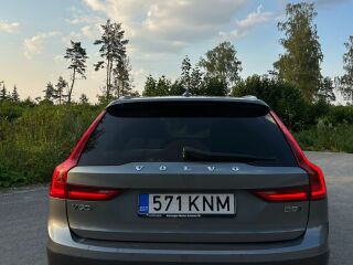 Volvo V90 Cross Country 2.0 173kW