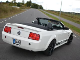 Ford Mustang 4.0 157kW
